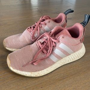 adidas women’s ultraboost running shoes